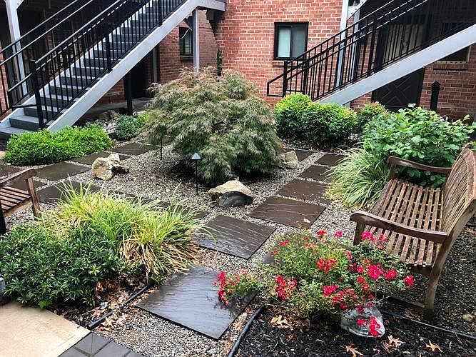 708 Meadow woods lane lawrenceville NJ