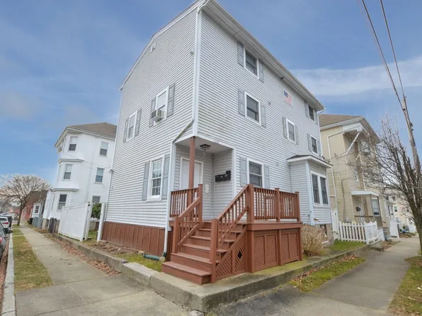 116 Sycamore St, New Bedford, MA 02740