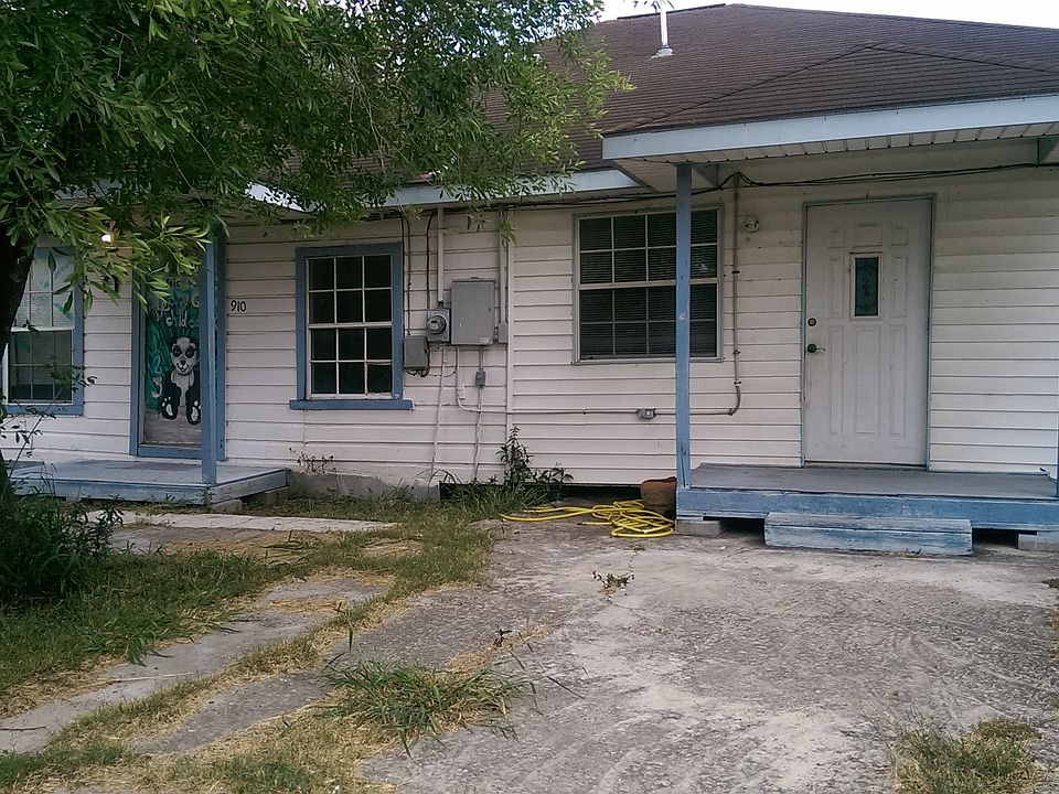 1st image of 910 Water St
