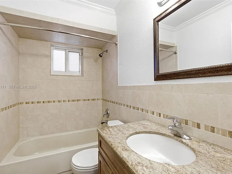 10227 SW 49th Ct — Photo 17