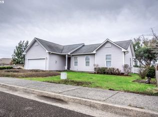 1986 Channel St, North Bend, OR 97459