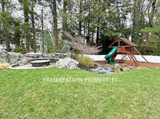 9 Lantern Rd #A, Belmont, MA 02478