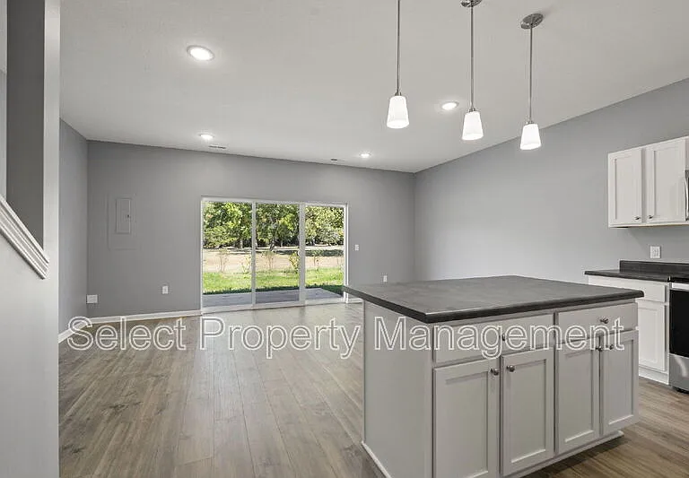 7103 Homestead Rd — Photo 9