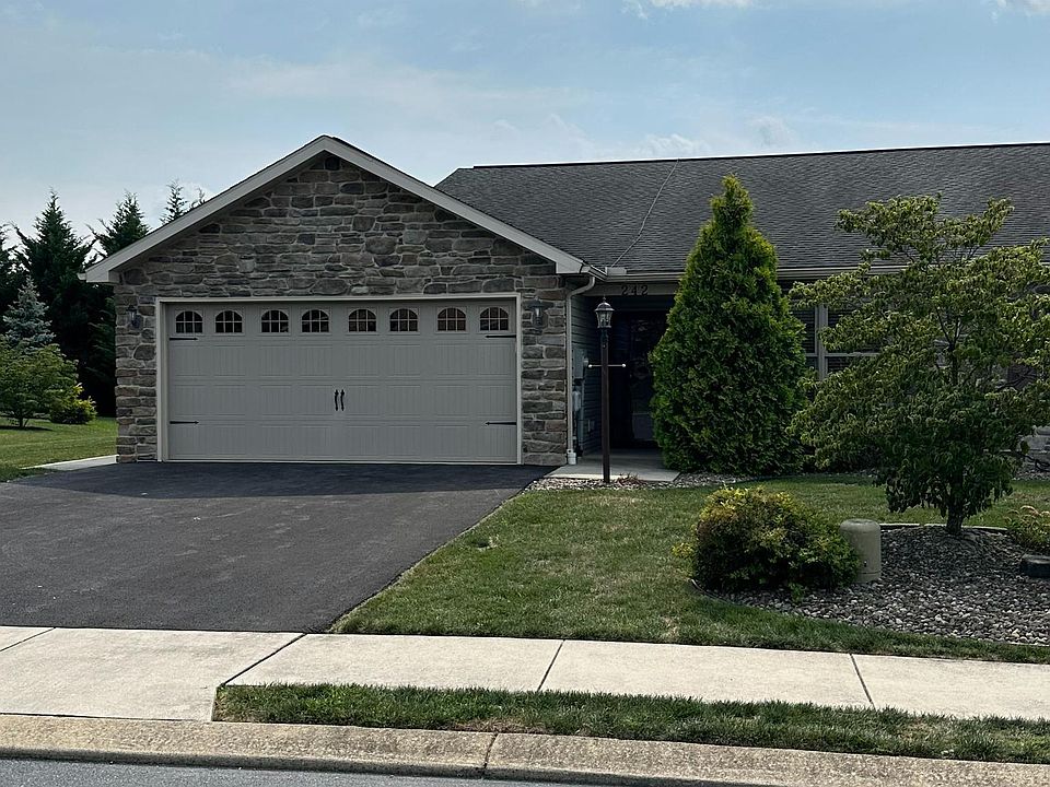 242 Matthew Dr, Chambersburg, PA 17201 Zillow
