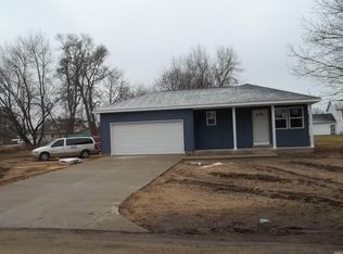 715 Fieldhouse Ave, Elkhart, IN 46517