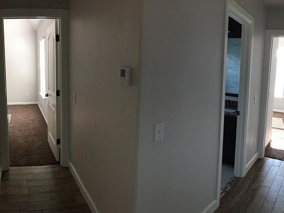 3rd image of 14509 S Robinson Ave