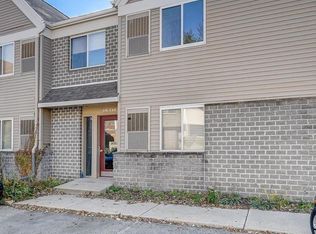 336 Amoth Ct APT D, Madison, WI 53704