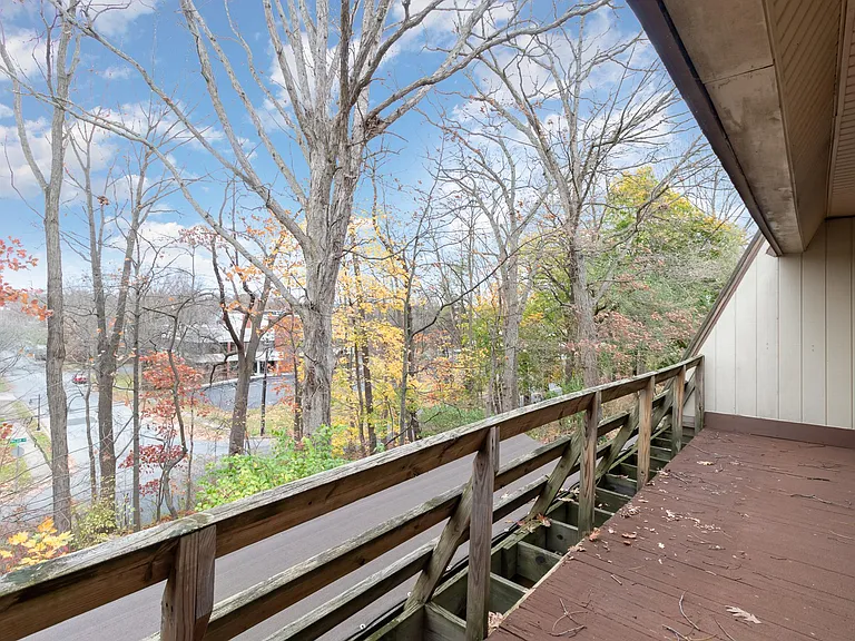 Master Bedroom Rear Private Deck