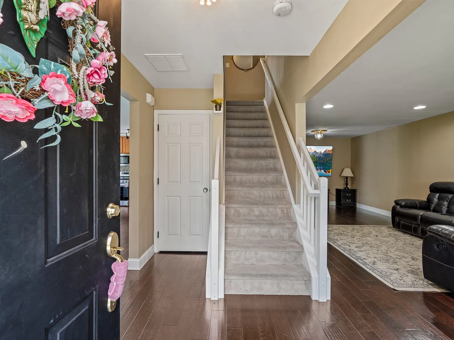 4208 Buxmont Rd — Photo 2