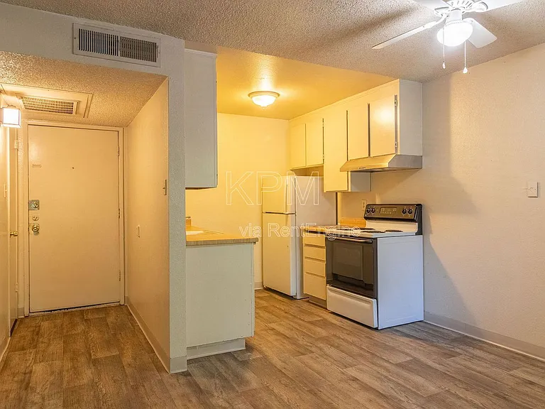 4332 Pacific Ave #54 — Photo 4