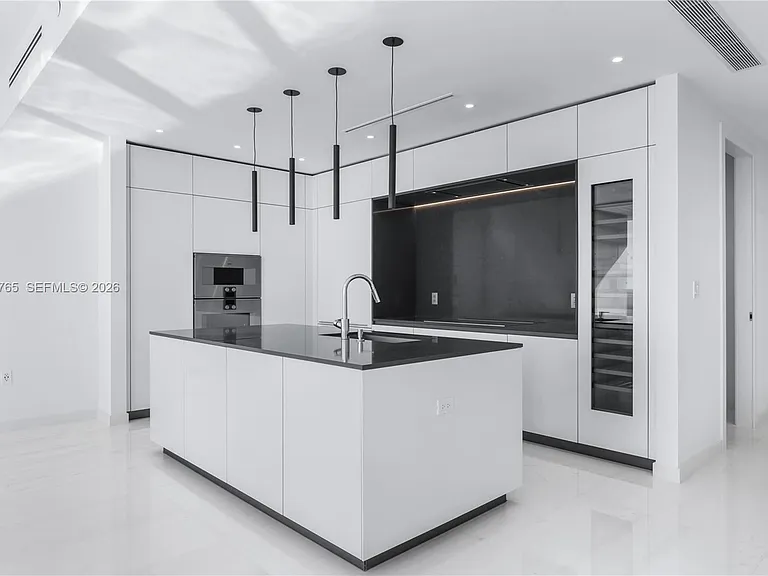 300 Biscayne Boulevard Way #1802 — Photo 12