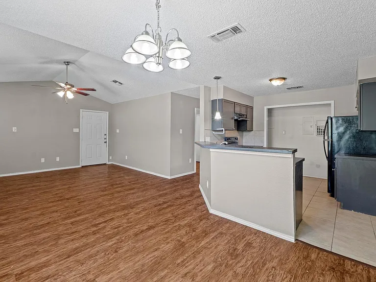 4208 Duval Rd #C — Photo 7