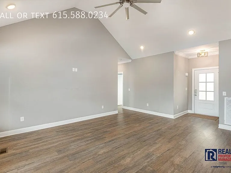 1318 Summer Station Dr — Photo 12