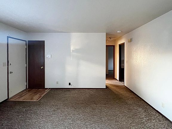 2nd image of 2366 Blue Jay Ct