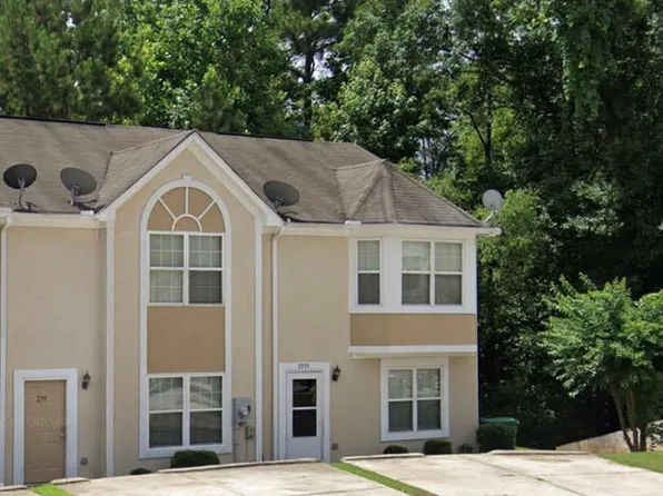 2995 Fields Dr, Lithonia, GA 30038