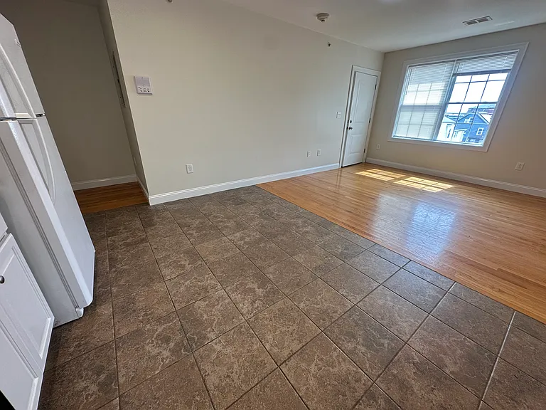 50 Liberty St #3R — Photo 5