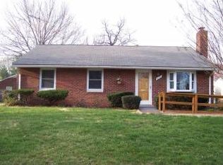 6121 Yellowstone Dr, Alexandria, VA 22312