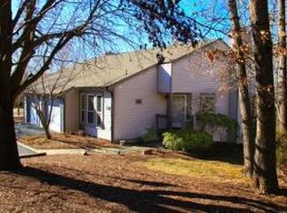 411 Oak Point Rd, Forest, VA 24551