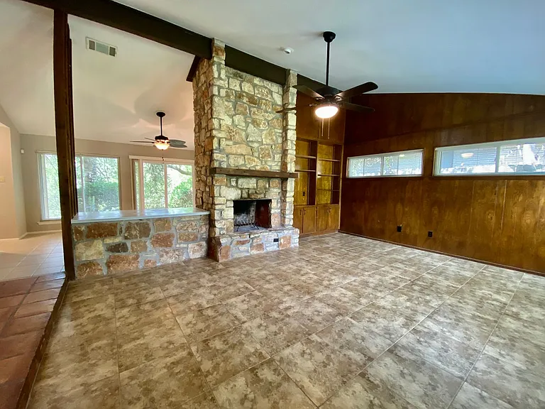 7219 Scenic Brook Dr — Photo 8