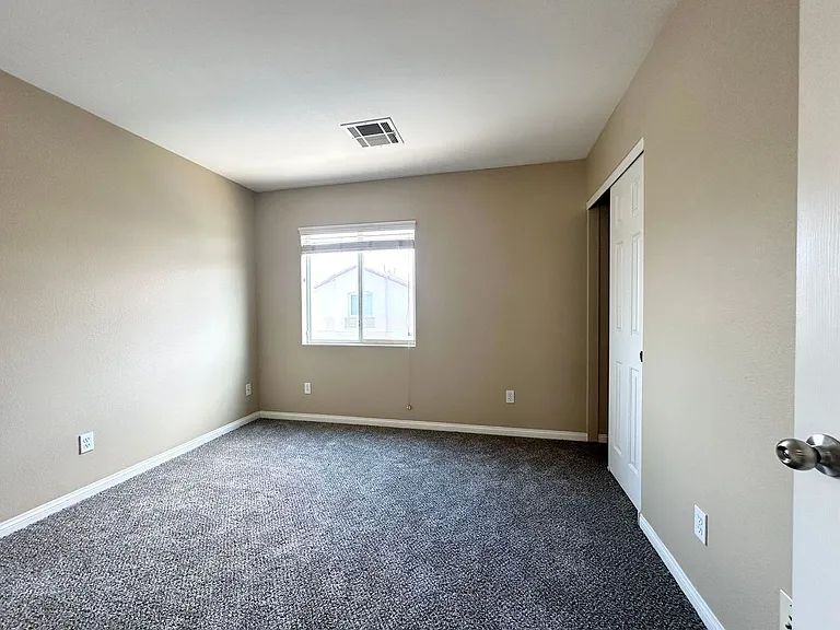 9539 Grandview Spring Ave — Photo 13