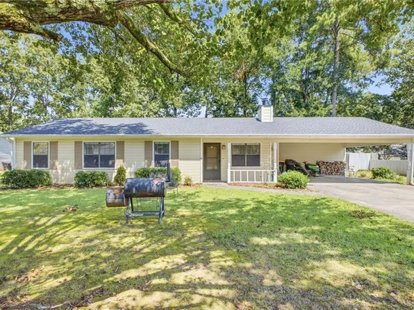 110 Gray Rock Dr NW, Rome, GA 30165