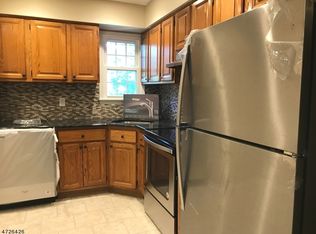 22 Springvalley Blvd, Basking Ridge, NJ 07920