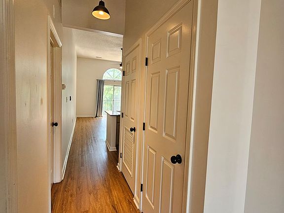 3rd image of 203 Westover Ave APT 302