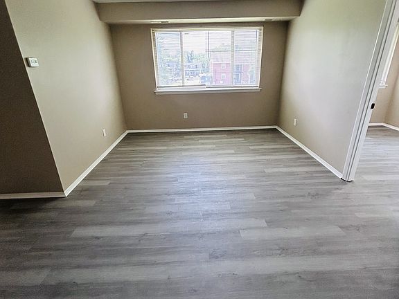 4th image of 3921 Maine Ave #B-2