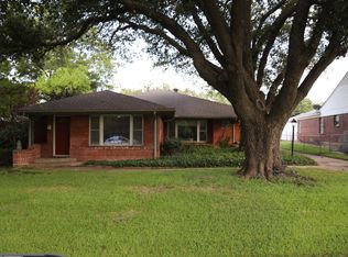 6524 Ravendale Ln, Dallas, TX 75214