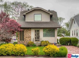 1021 S 28th St, Omaha, NE 68105