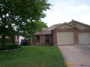 2624 Gwendolyn Ln APT B, Austin, TX 78748