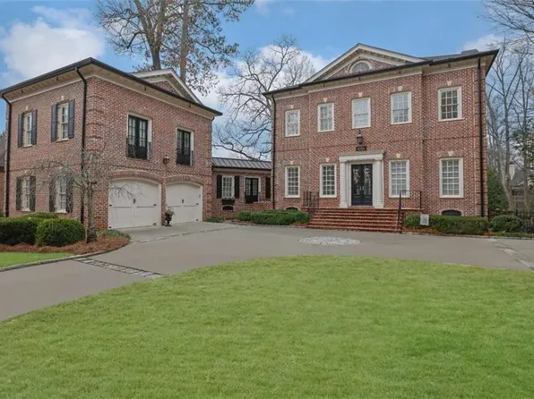 4084 Peachtree Dunwoody Rd NE, Atlanta, GA 30342