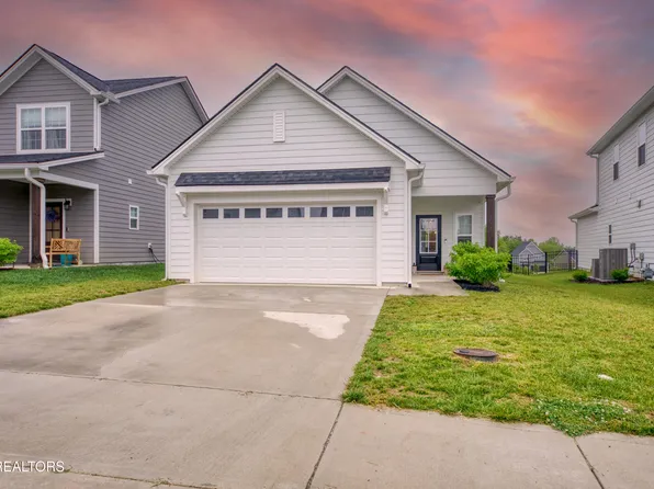 1531 Spring Berry Ln, Knoxville, TN 37924