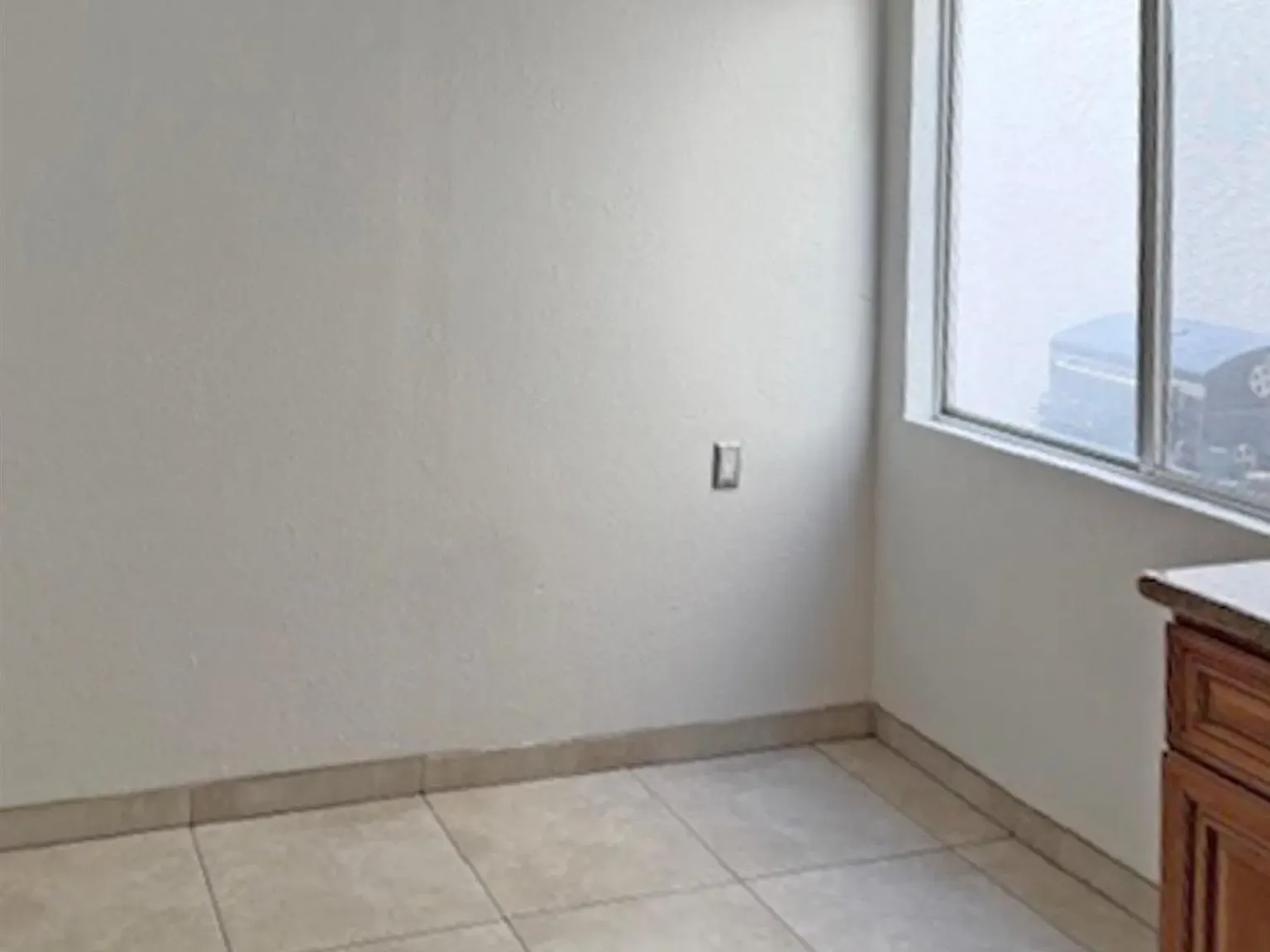 2 bed, 1.0 bath, 700 sqft, $2,195 — Photo 2