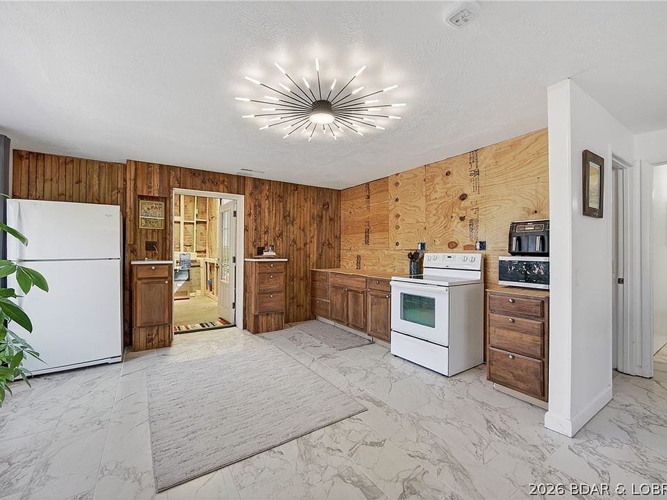 10th image of this home