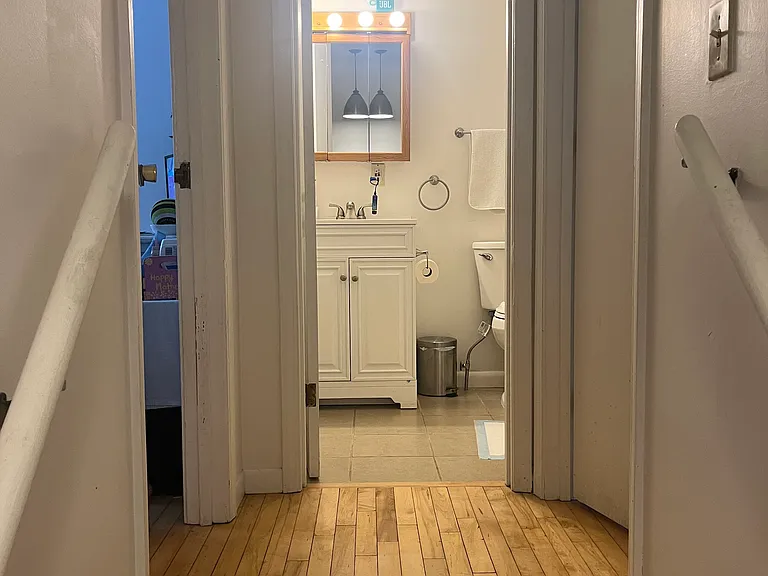 237 Elmwood Ave #6 — Photo 5