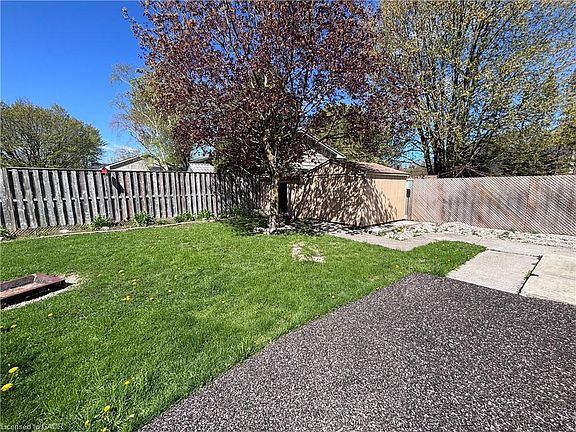 3rd image of 180 McNab St