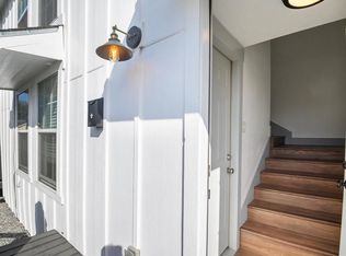 4934 Oakland St #B, Houston, TX 77023