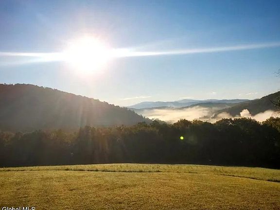 5th image of 1267 Patterson Hill Road