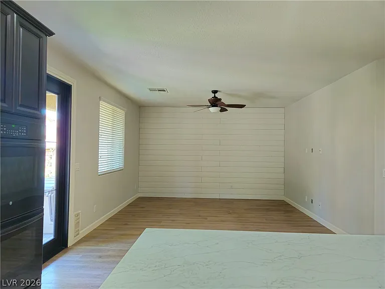 10070 White Mulberry Dr — Photo 9