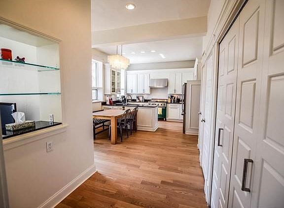 5th image of 5136 Westminster Pl