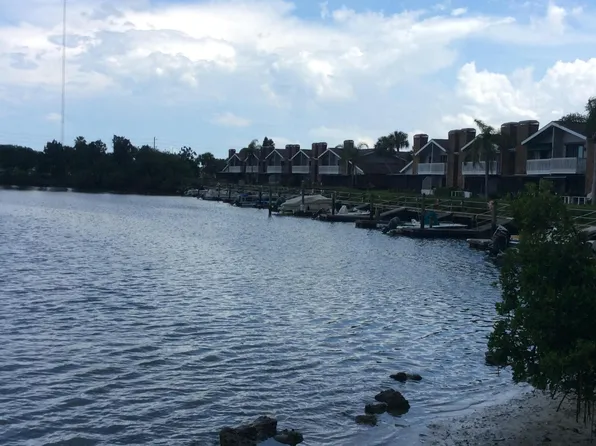 128 Lagoon Ct #128, New Smyrna Beach, FL 32169