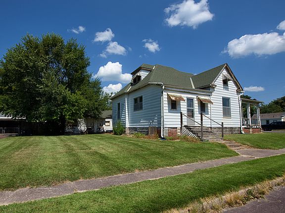 4th image of 520 S Summit Ave