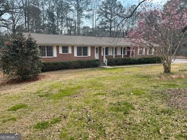 676 Delray Rd, Thomaston, GA 30286