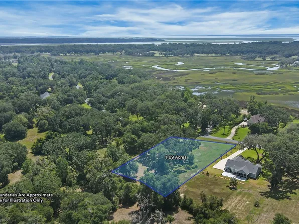 51 Coopers Point Dr, Townsend, GA 31331