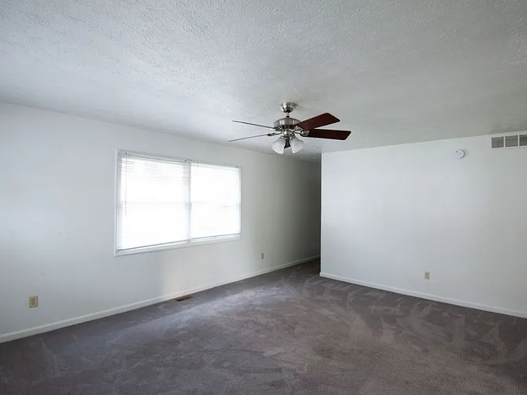 416.5 S Dunn St — Photo 8
