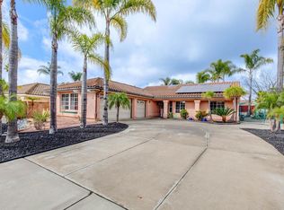 32 Avenida Descanso, Oceanside, CA 92057