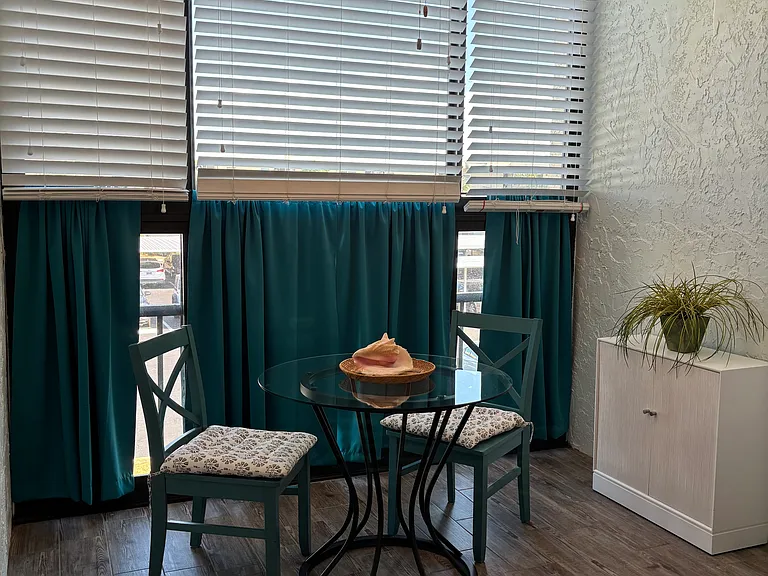 11485 Oakhurst Rd #1200 — Photo 7