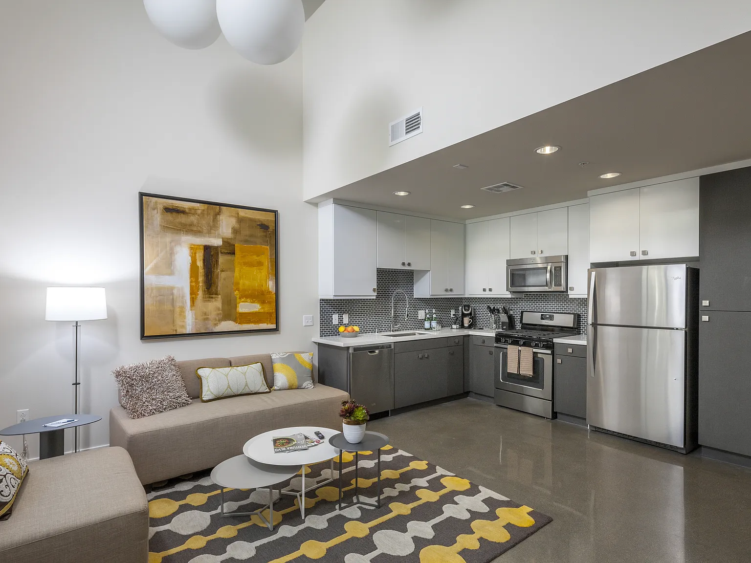 mResidences Olympic & Olive — Photo 3