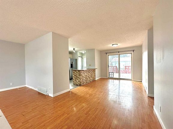 2nd image of 511 E Sabrina Rd SW